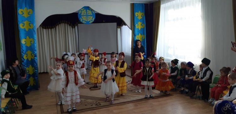 Қазақстан Республикасының Тұңғыш Президент  күніне арналған салтанатты шара