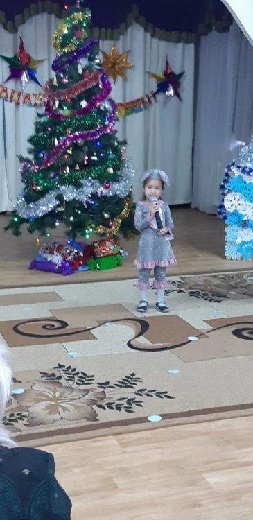 Жаңа жылдық ертеңгіліктер